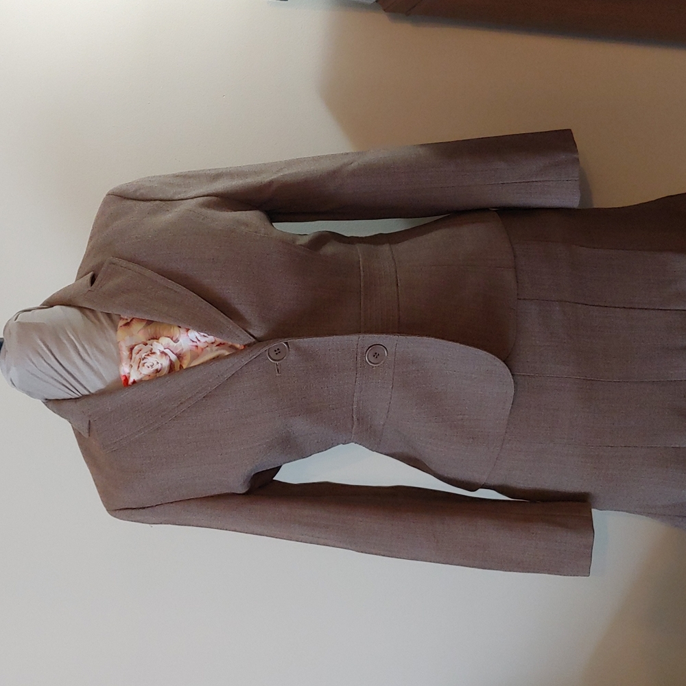Loft skirt suit